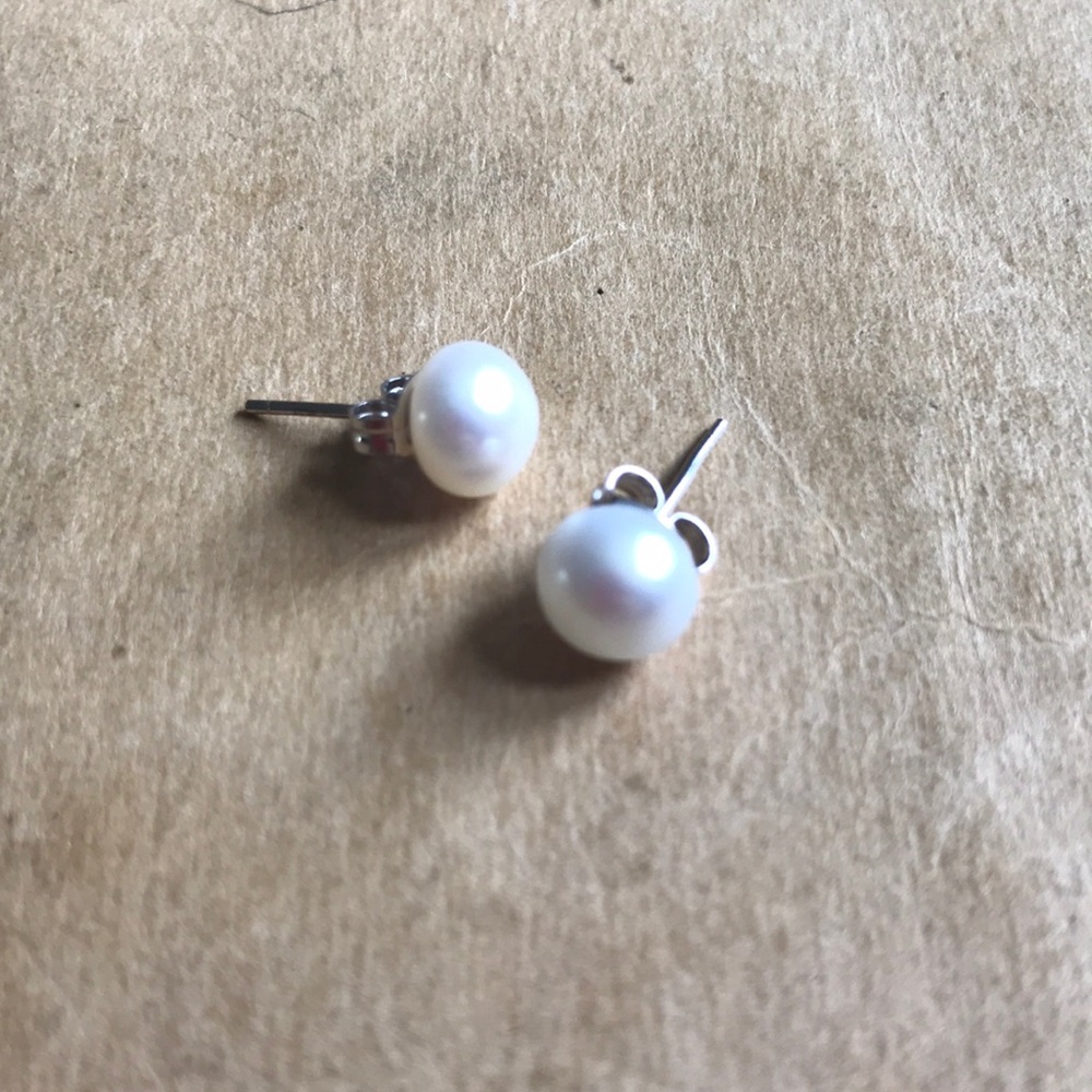 Vintage Genuine Silver, Fake pearl Earrings